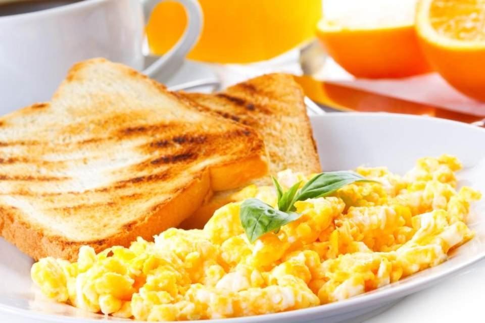 Lilium Hotel Safut エクステリア 写真